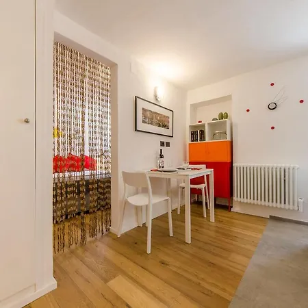 Apartmán Hintown Casa Parva In Centro Citta Janov