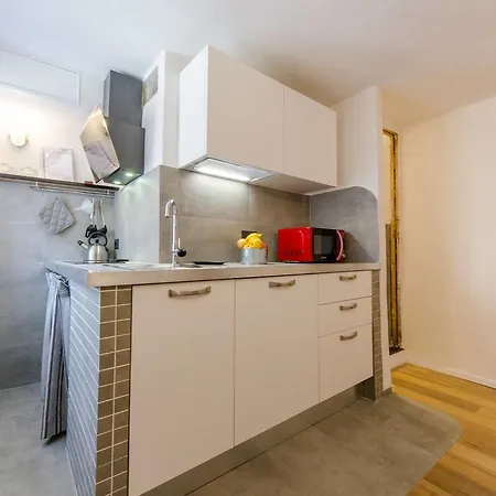 Hintown Casa Parva In Centro Citta דירה *